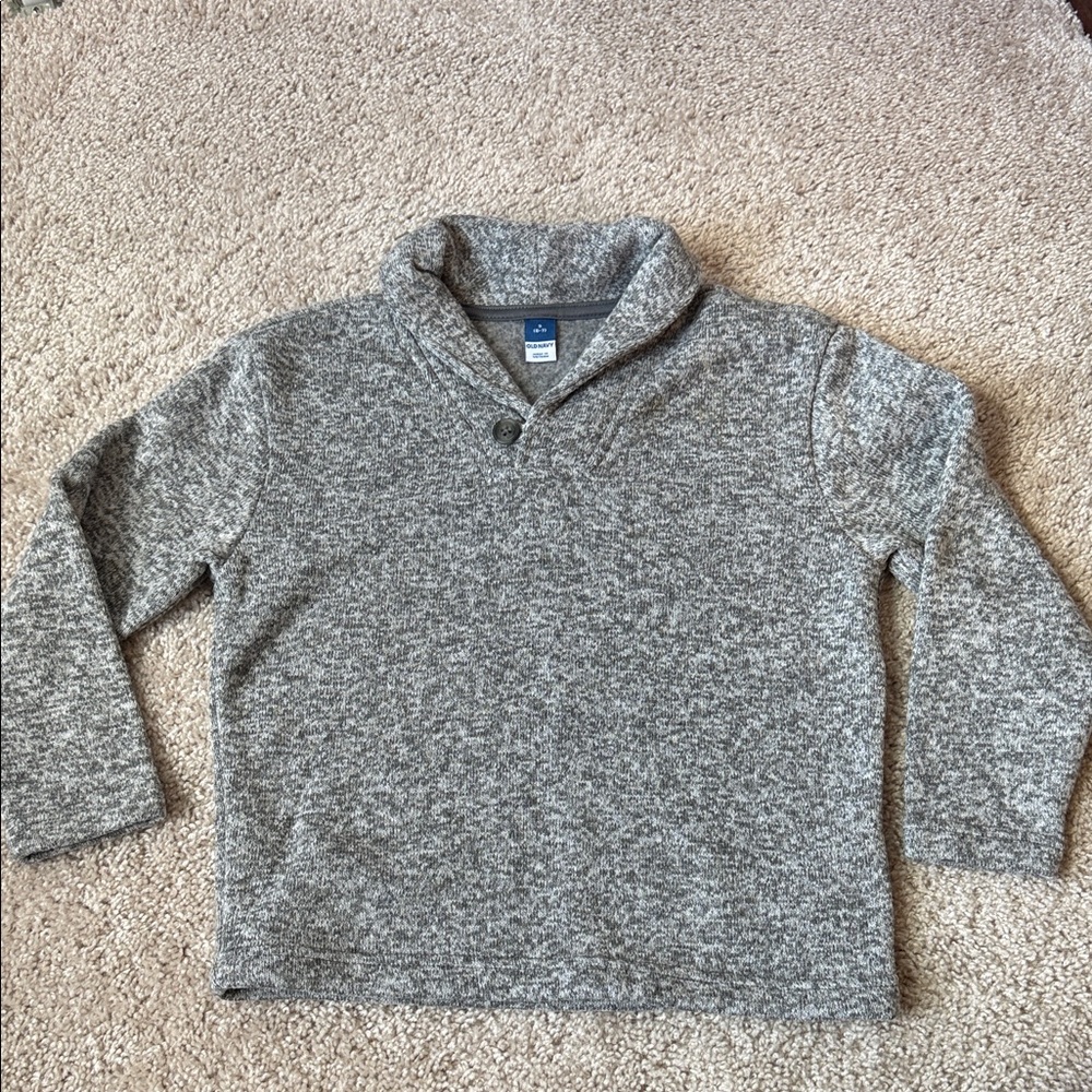 Old Navy boys Gray Shawl Collar Sweater, size 6/7